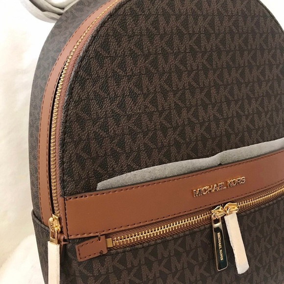 NWT! Michael Kors backpack and wallet - Picture 3 of 10